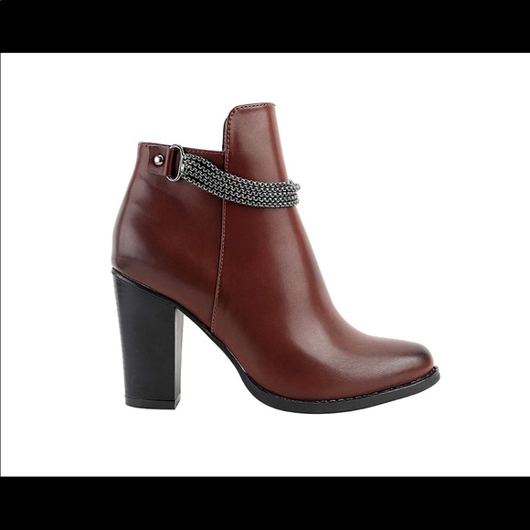 Ladies multi ankle chain chunky heels booties - Picture 6 of 8
